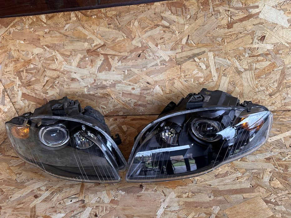 Фари Audi a4 b7 ксенон