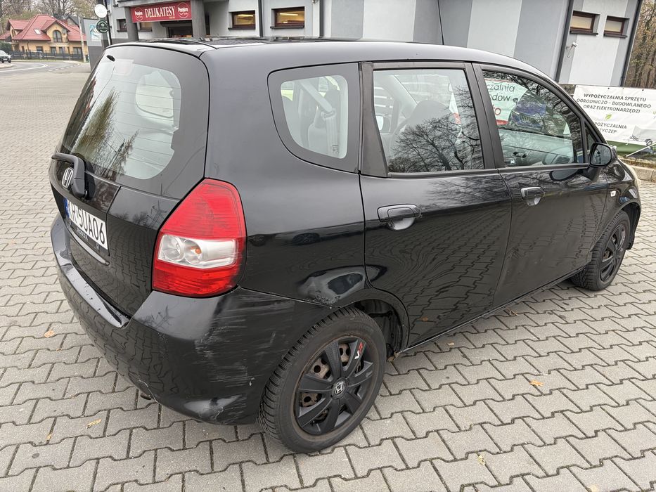 Honda Jazz 1,2 benzyna rok 2005