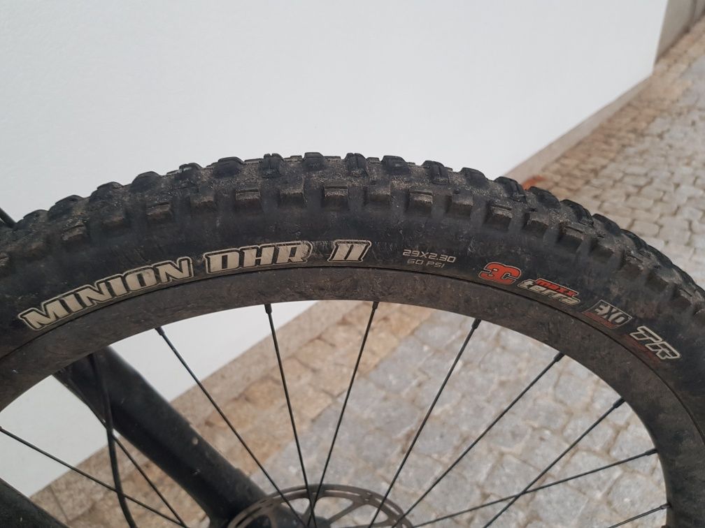 Rodas Specialized 29 er perfil 30mm/ com ou sem pneus maxxis