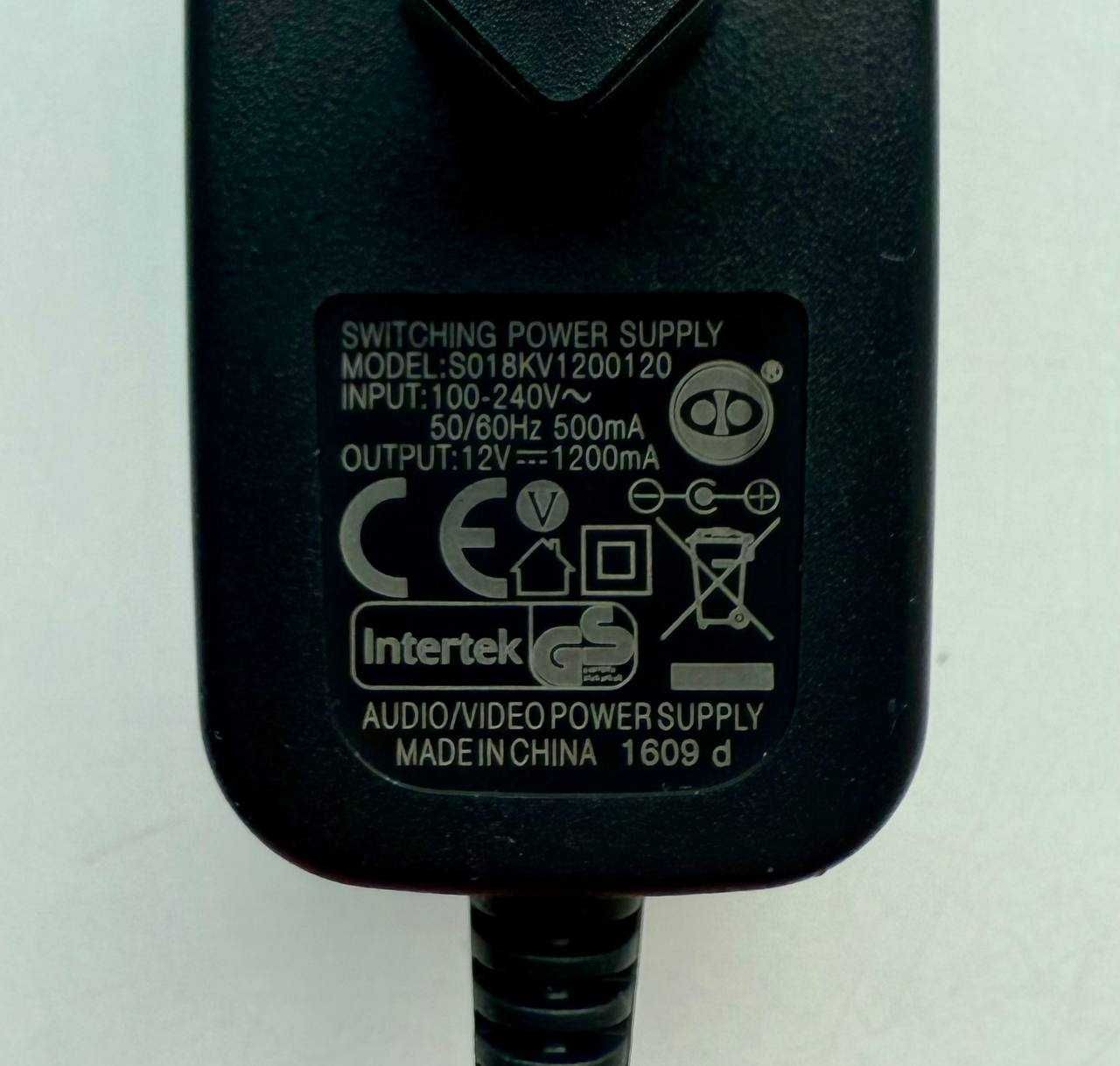 Блок живлення блок питания S018KV120012 12V 1.2A 5.5мм*2.5мм