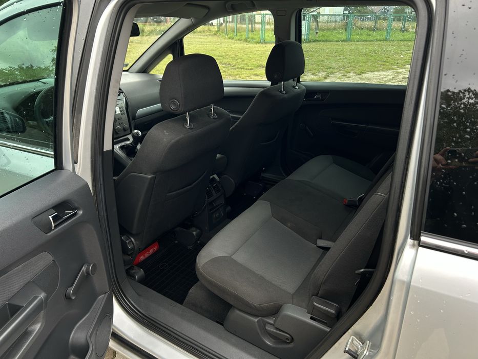 Opel Zafira B 1.8 benzyna 7osobowa