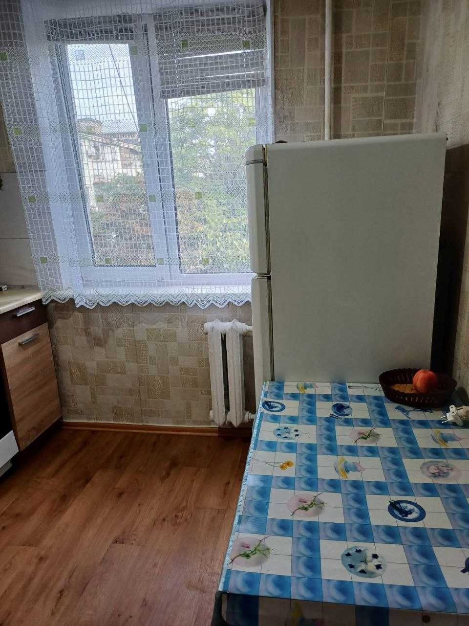 Продам двухкомнатную квартиру на Черемушках рядом с ПАРКОМ