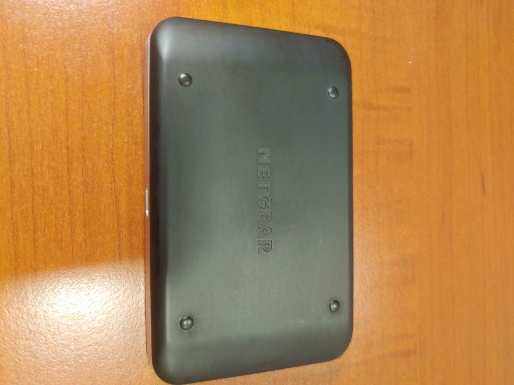 LTE 4g модем Netgear Aircard 797S с wifi 2.4ghz 5ghz