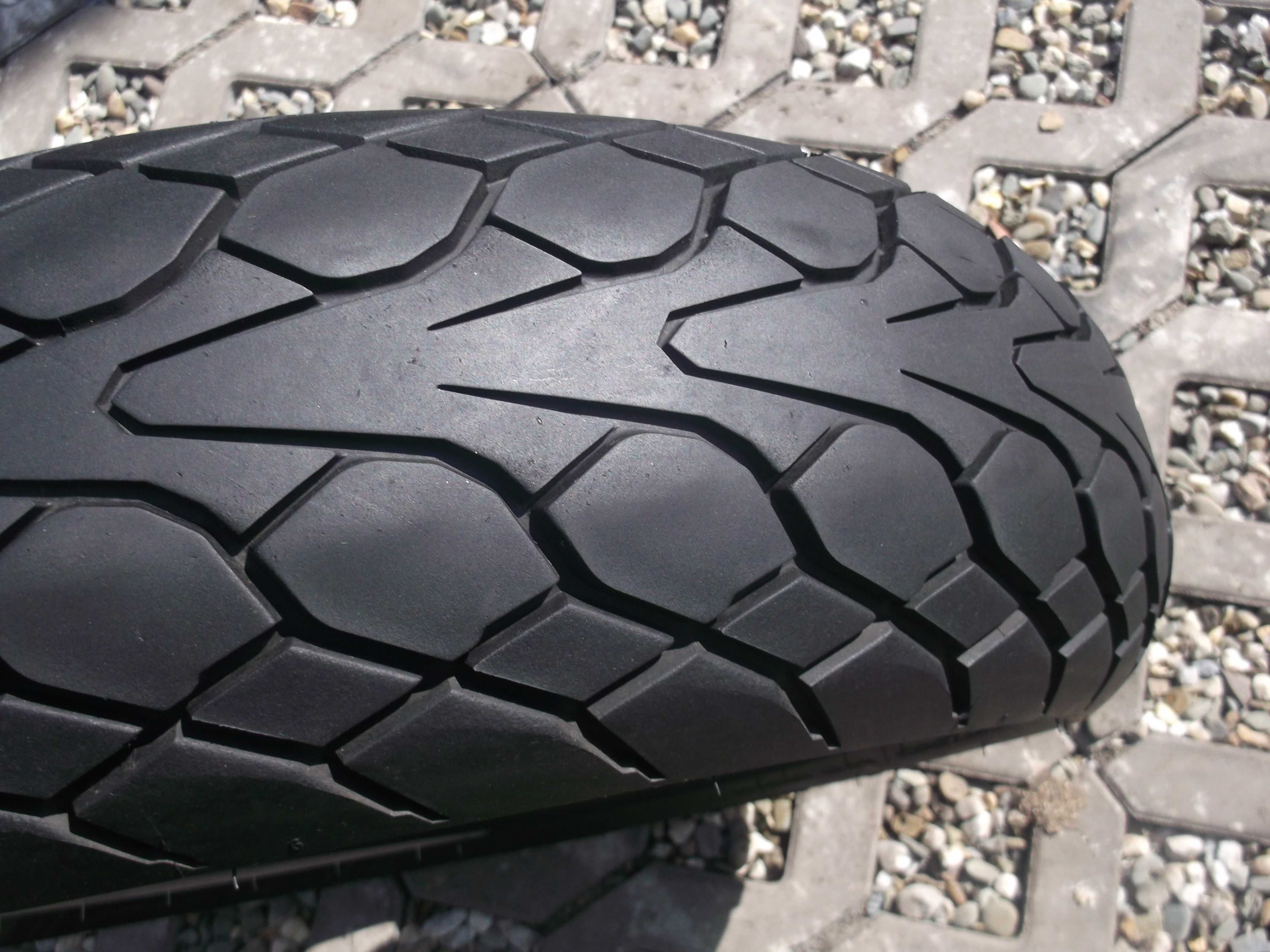 opona 170/60ZR17 Dunlop Mutant dot1922 4mm