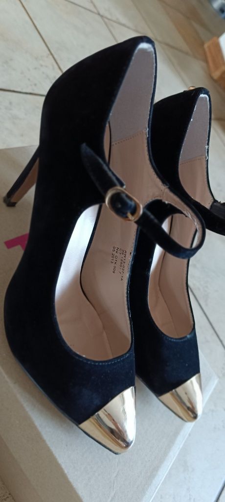 Buty czarne eleganckie