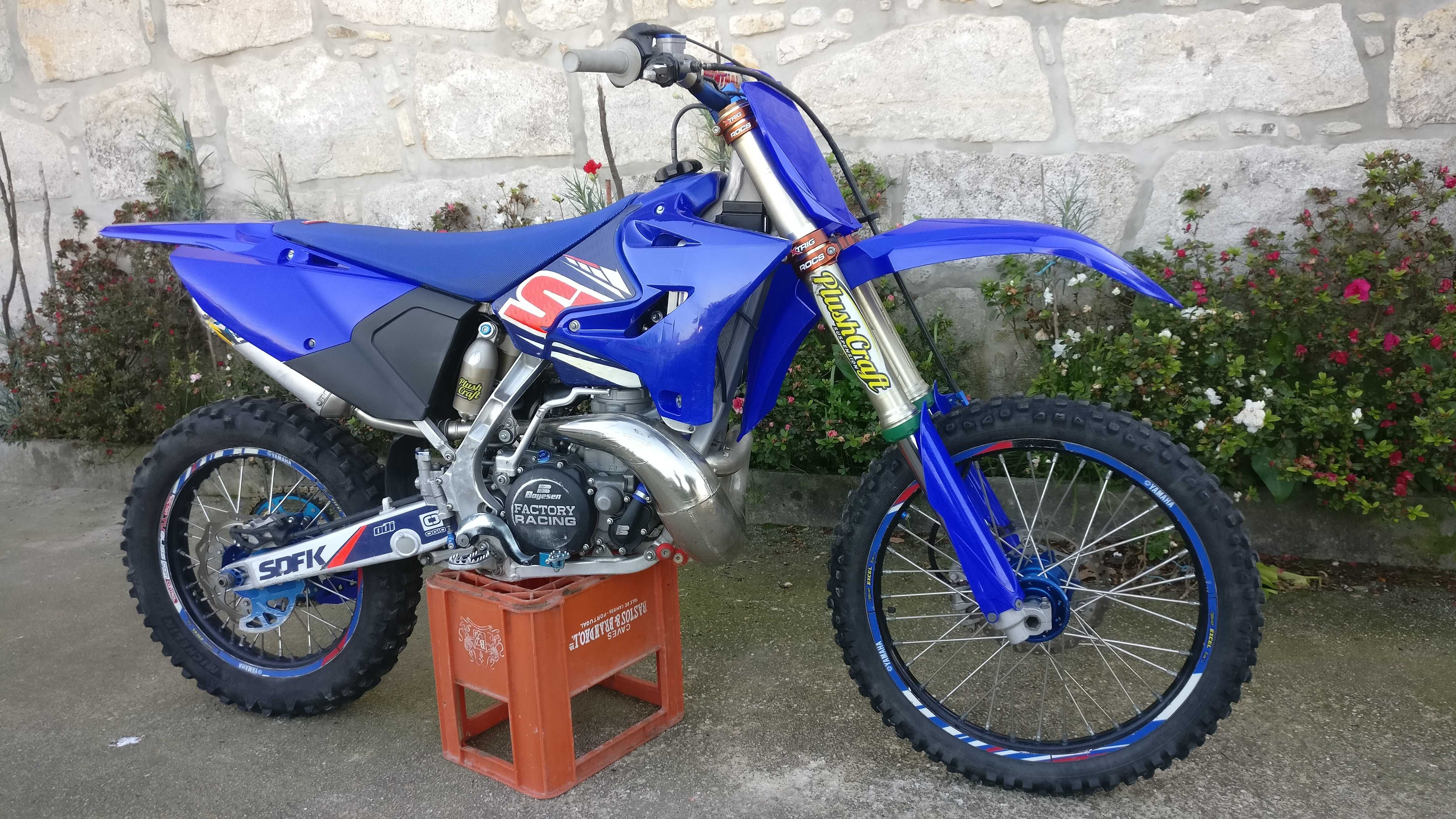 Yamaha   YZ  250