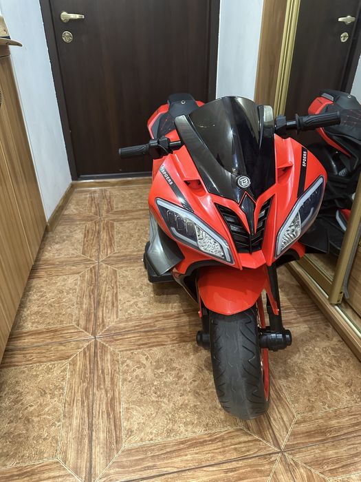 Дитячий до 50 кг електро мотоцикл новий Bambi