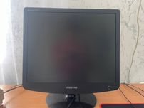 Продам монітор самсунг