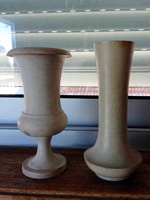 Jarras em pedra-sabão