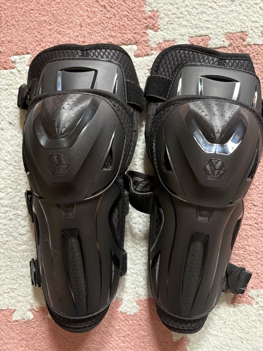 Комплект мото-захисту SCOYCO K50H50, розмір L. Новий, у чохлі.