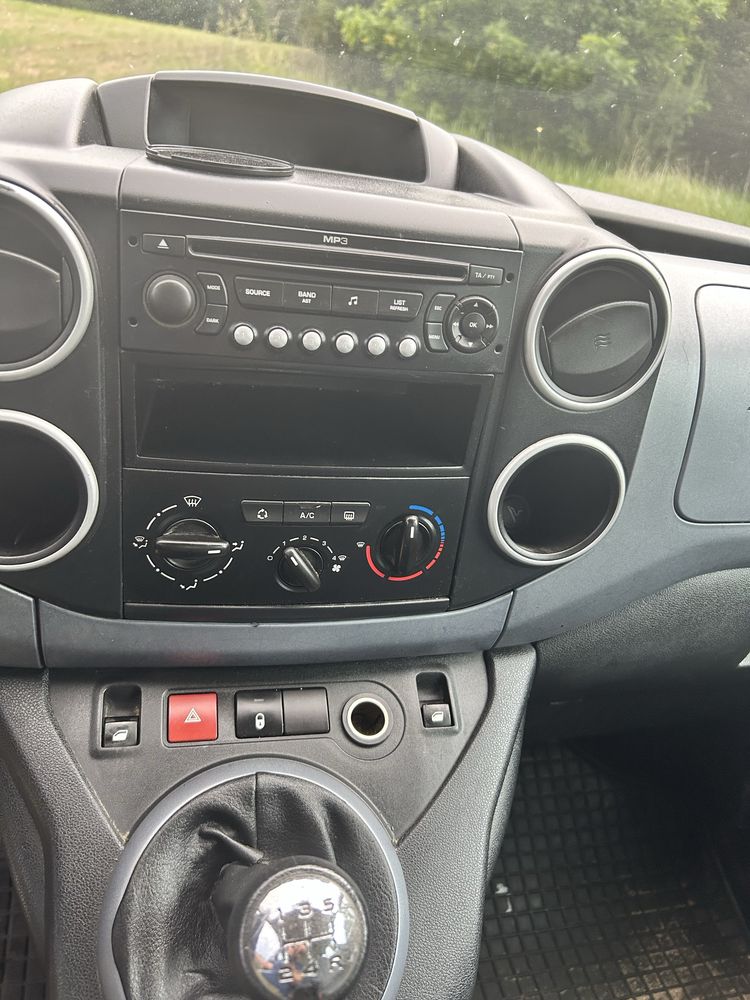 Citroen Berlingo 1.6hdi 2009r klima 1 wlasciciel