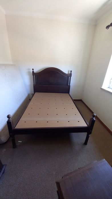 Cama de casal Madeira