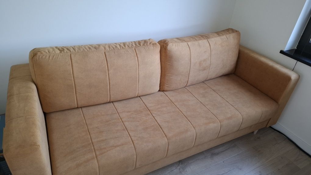 Sofa z funkcją spania.