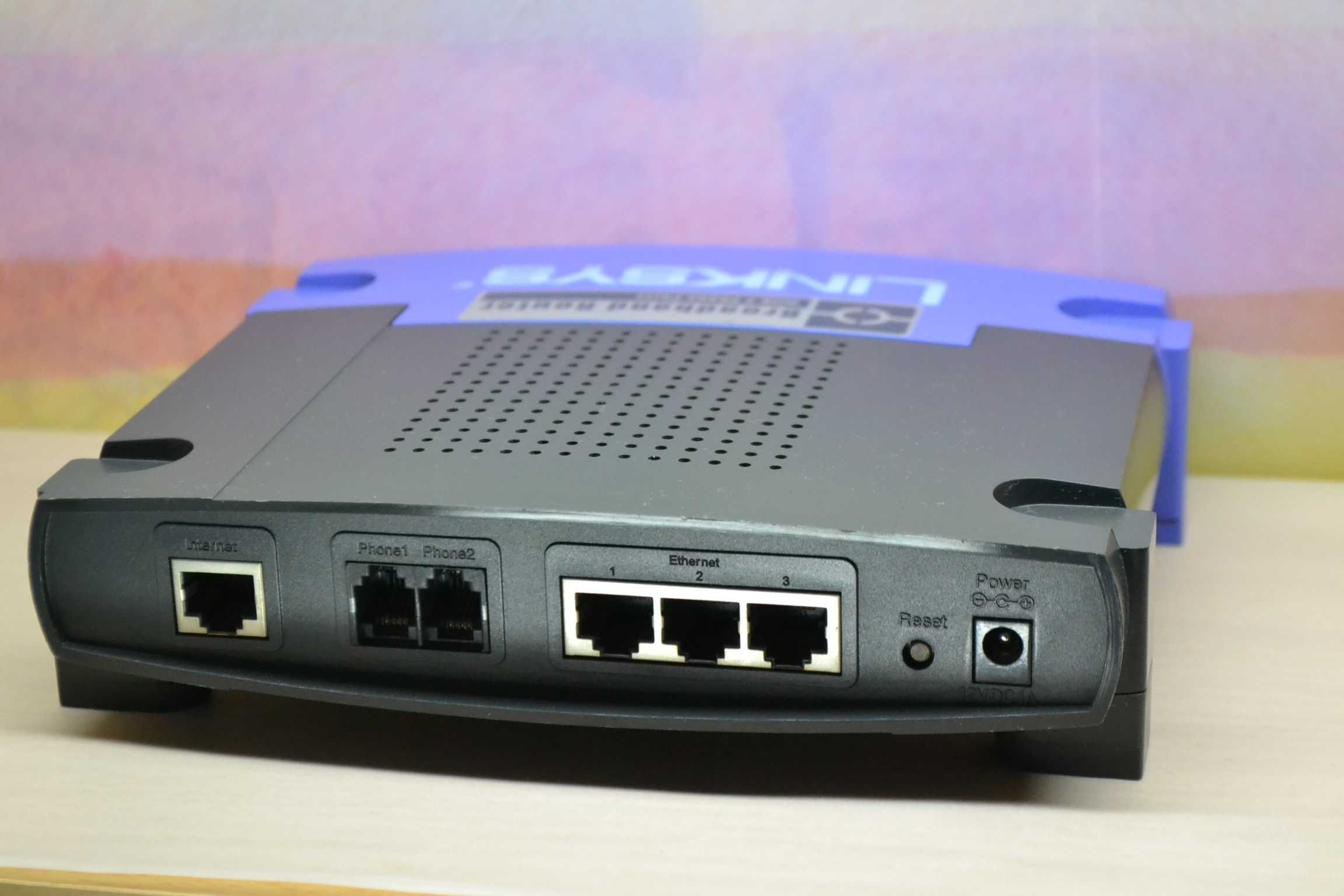 VOIP bramka z routerem LINKSYS RT31-P2 na 2 telefony 3xLAN 2xRJ11