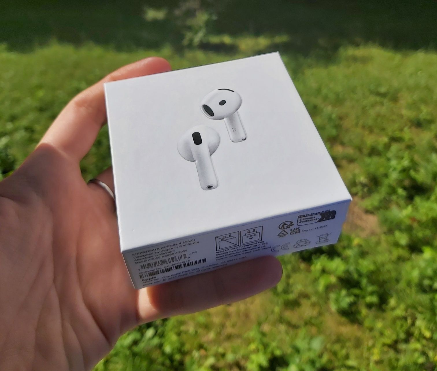 Airpods 4 ANC Б/У З гарантією