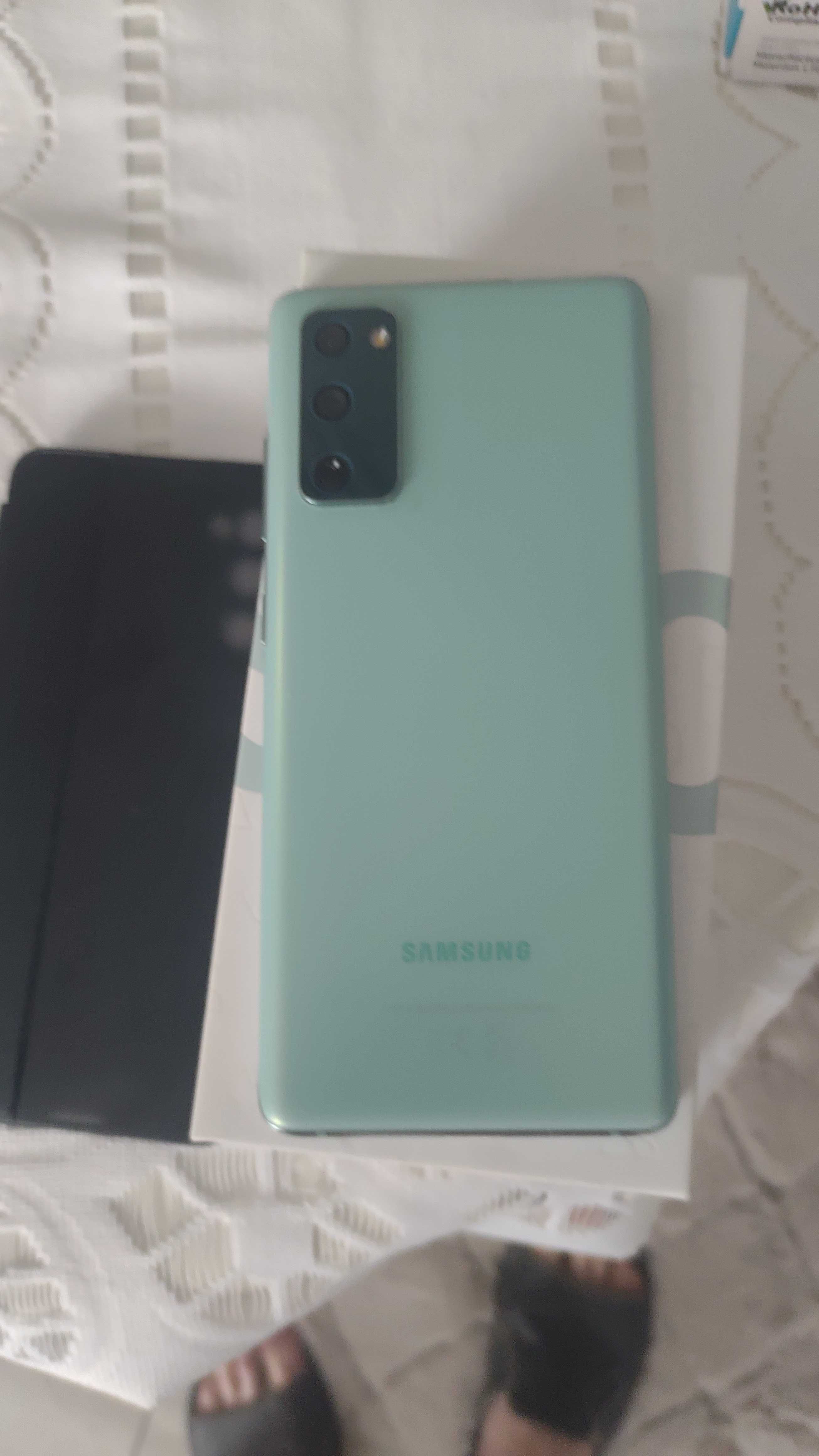 Samsung Galaxy s20 FE 5 G
