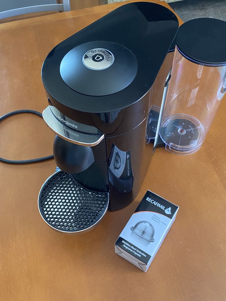 Máquina de café nespresso vertuo