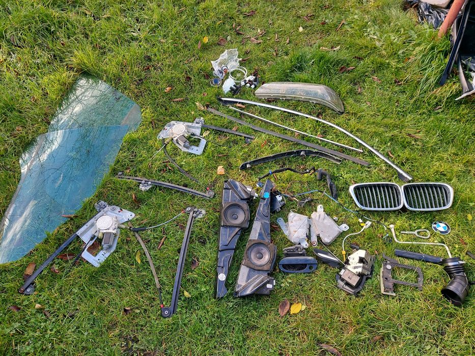 Częsći do bmw e39 wyprzedaż garażowa