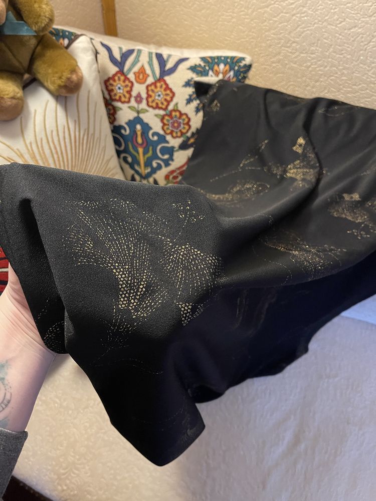 Тканина чорна для спідниці/блузи