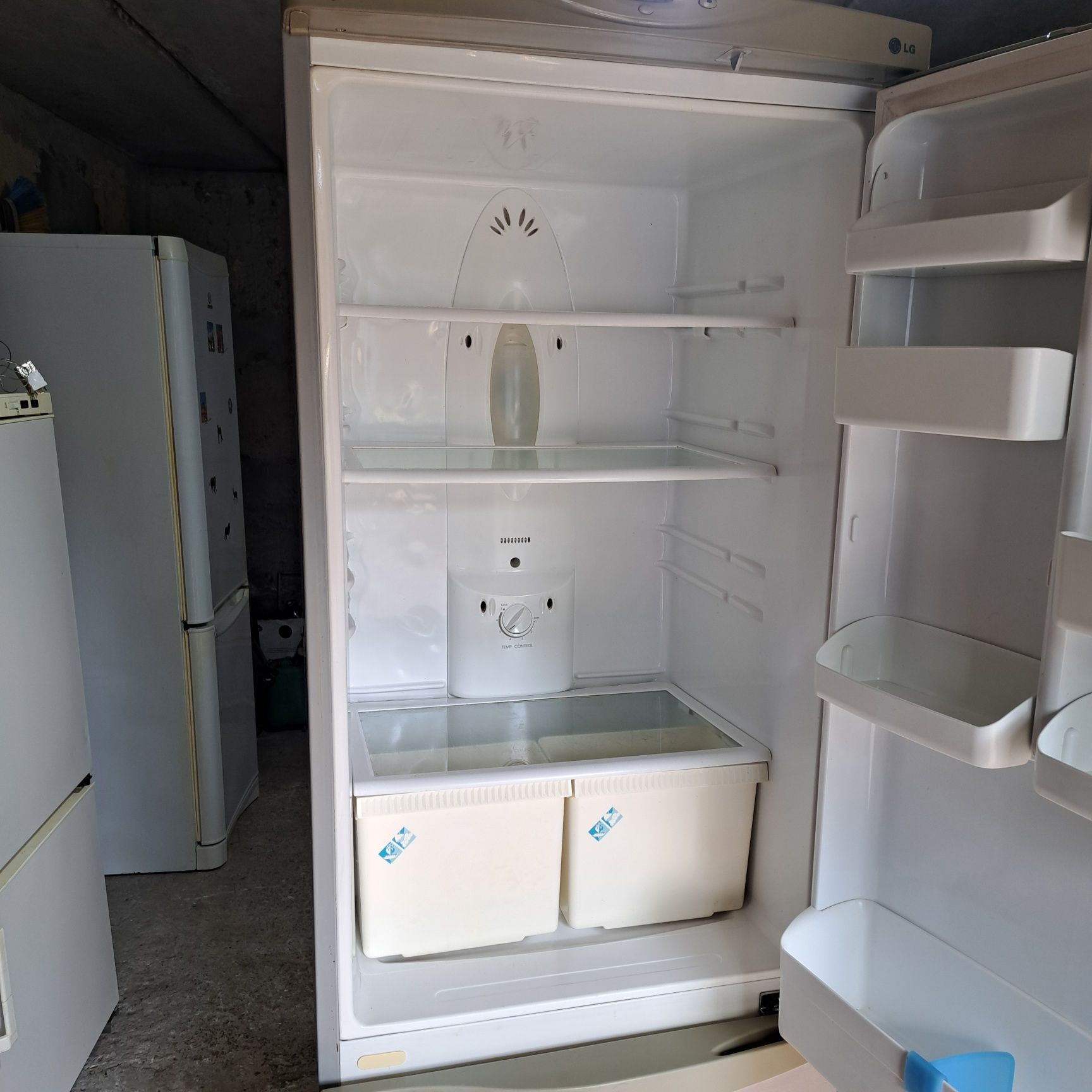 Продам холодильник LG no frost