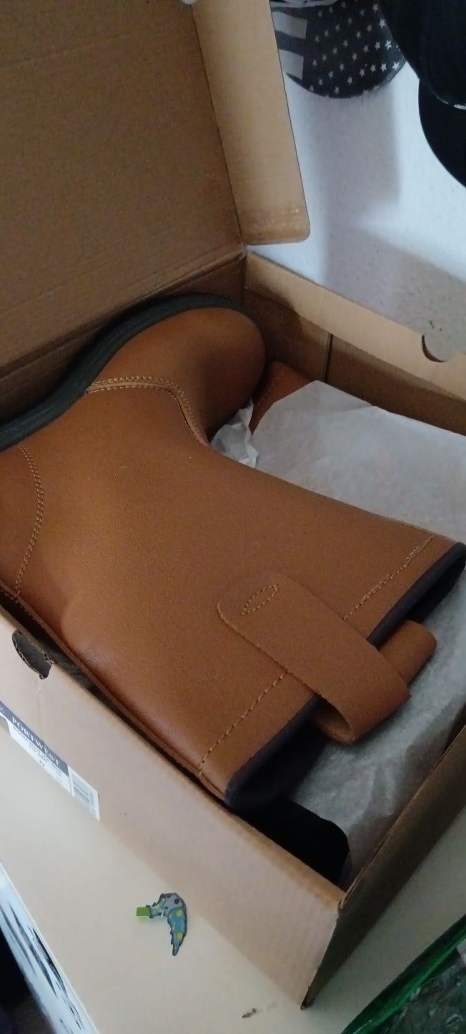 Botas soldador PORTWEST (42)