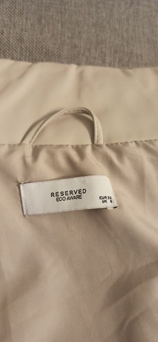 Beżowa zimowa kurtka puffer Reserved rozmiar 36 - 38