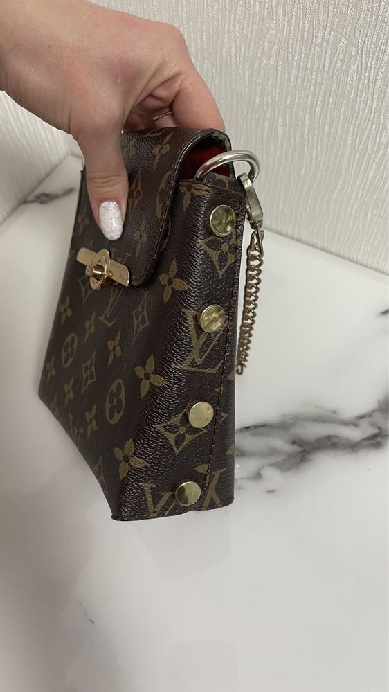 Сумка Louis Vuitton