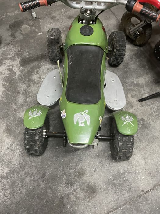 Motos as gasolina ussadas  cada uma 150 euros