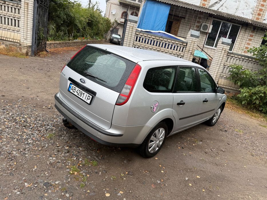 5000$ Продаю Ford Focus 2  2005 — стан ідеальний!