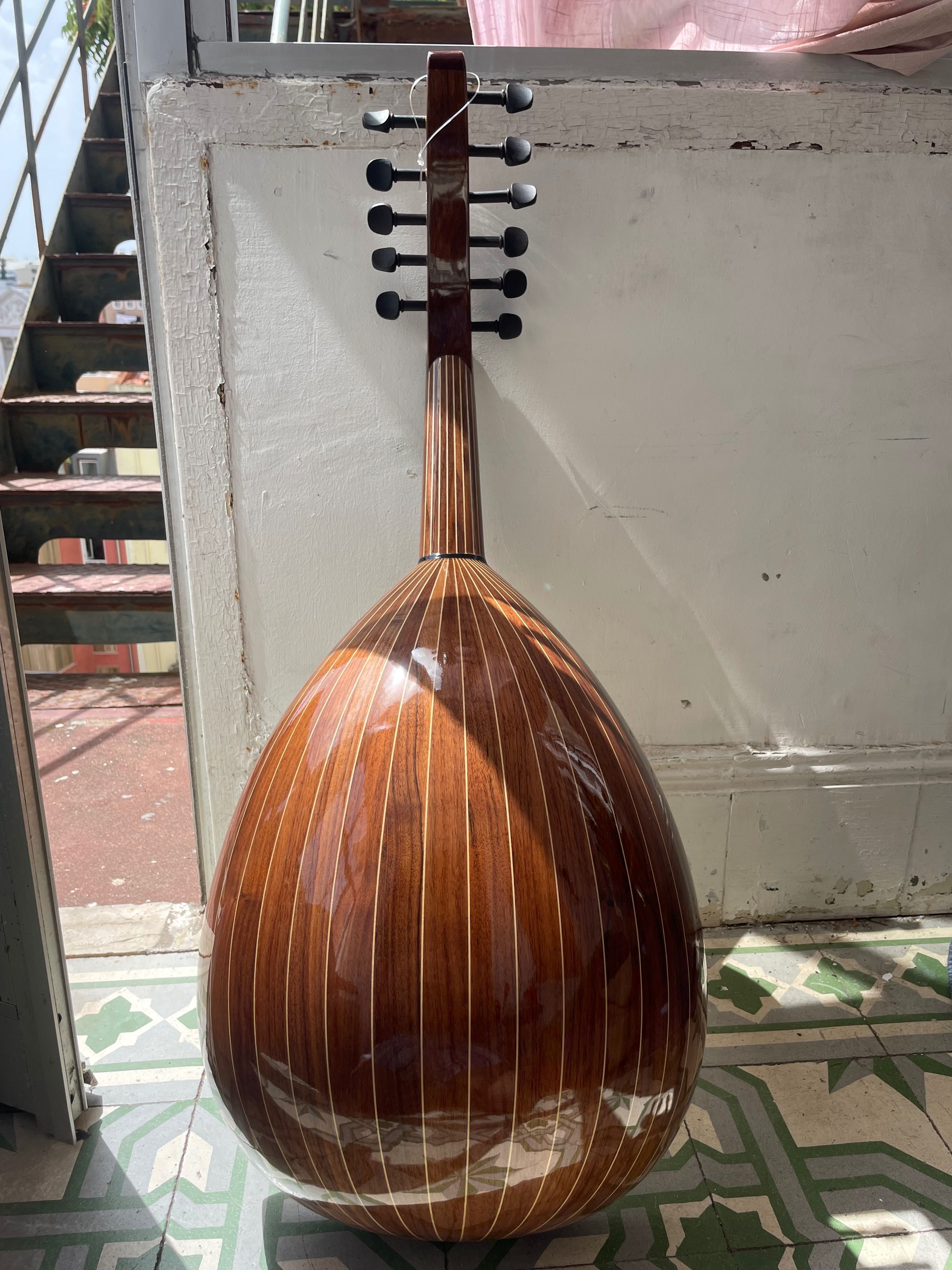 Oud / Alaúde Turco, elétrico