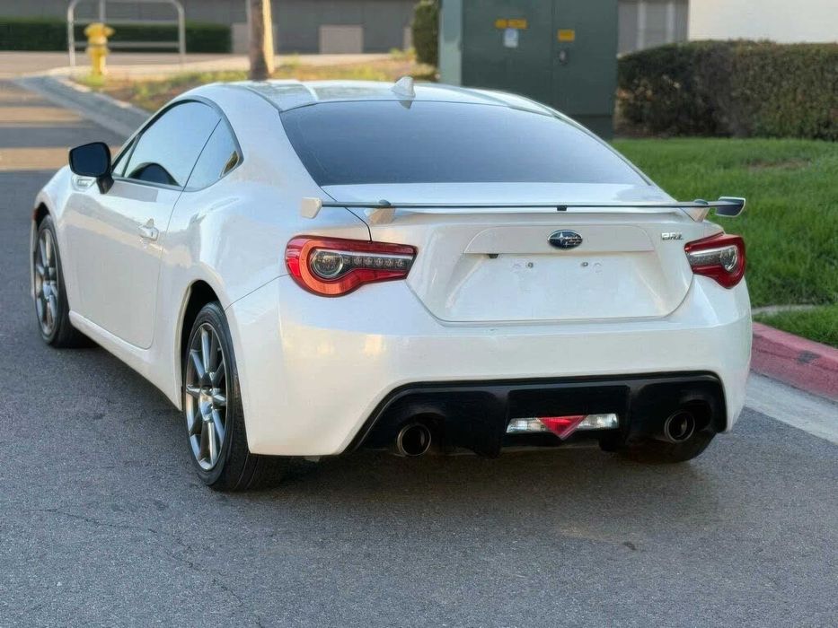 Subaru BRZ Limited      2018