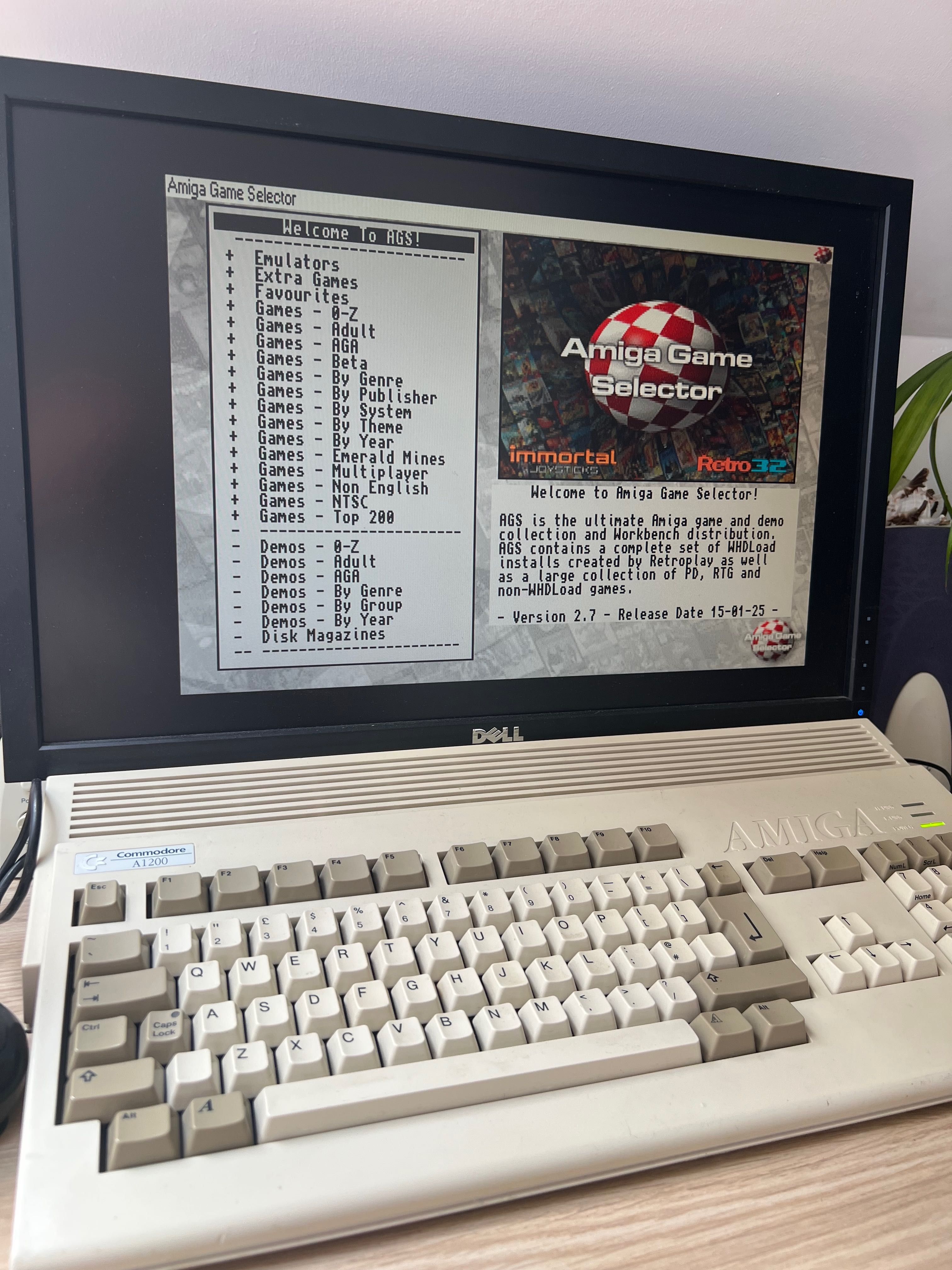 Amiga 600/1200 Karta SD, Gotowiec , Gry Whdload, AMIGA GAME SELECTOR