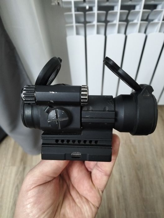 Продам коліматорний приціл