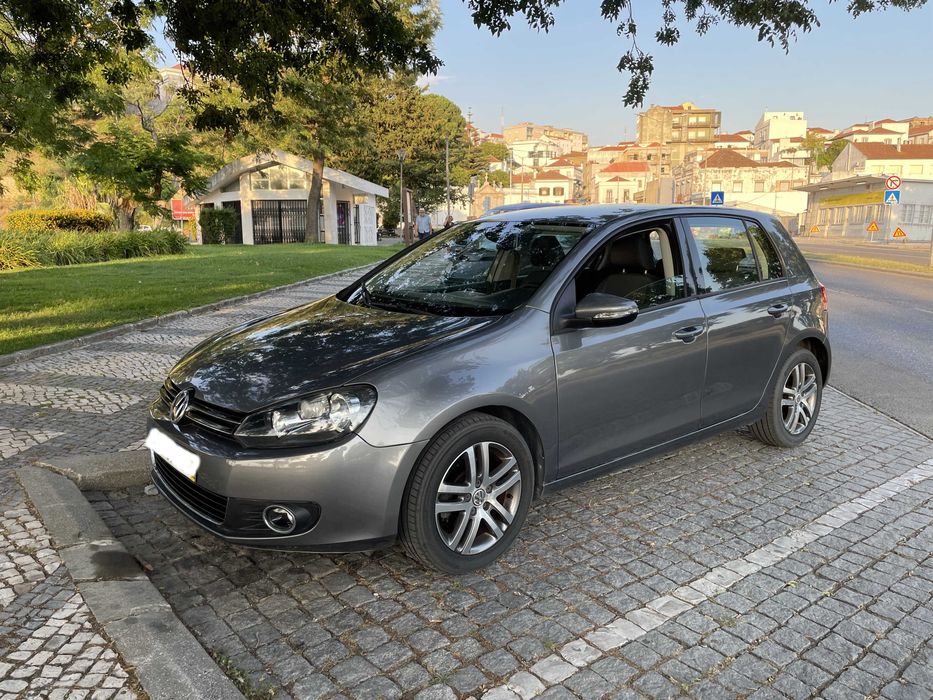 VW Golf 1.6 TDI Confortline ótimo estado