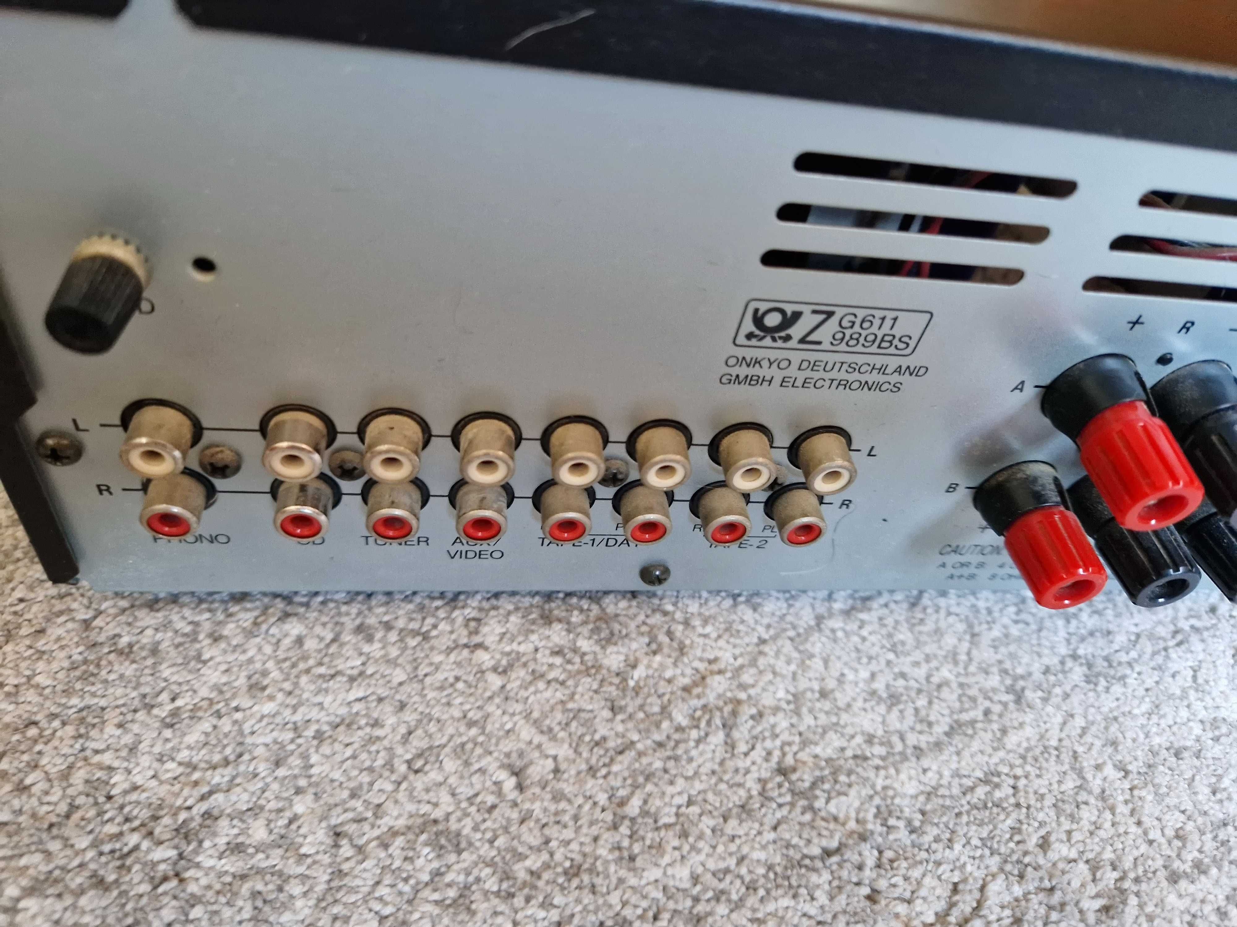 wzmacniacz ONKYO A 8820