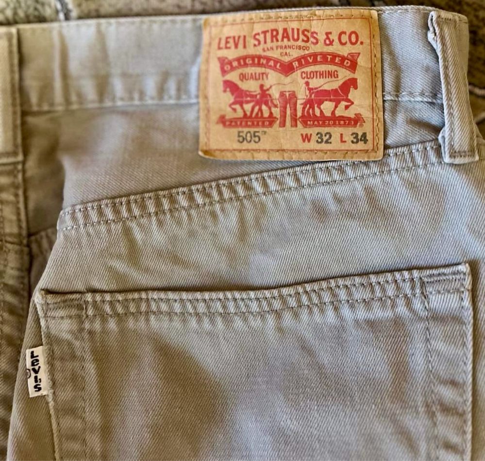 Джинси Levis 505 беж