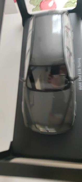 BMW E39  - Modelos 1/18 - touring carrinha 2 unidades