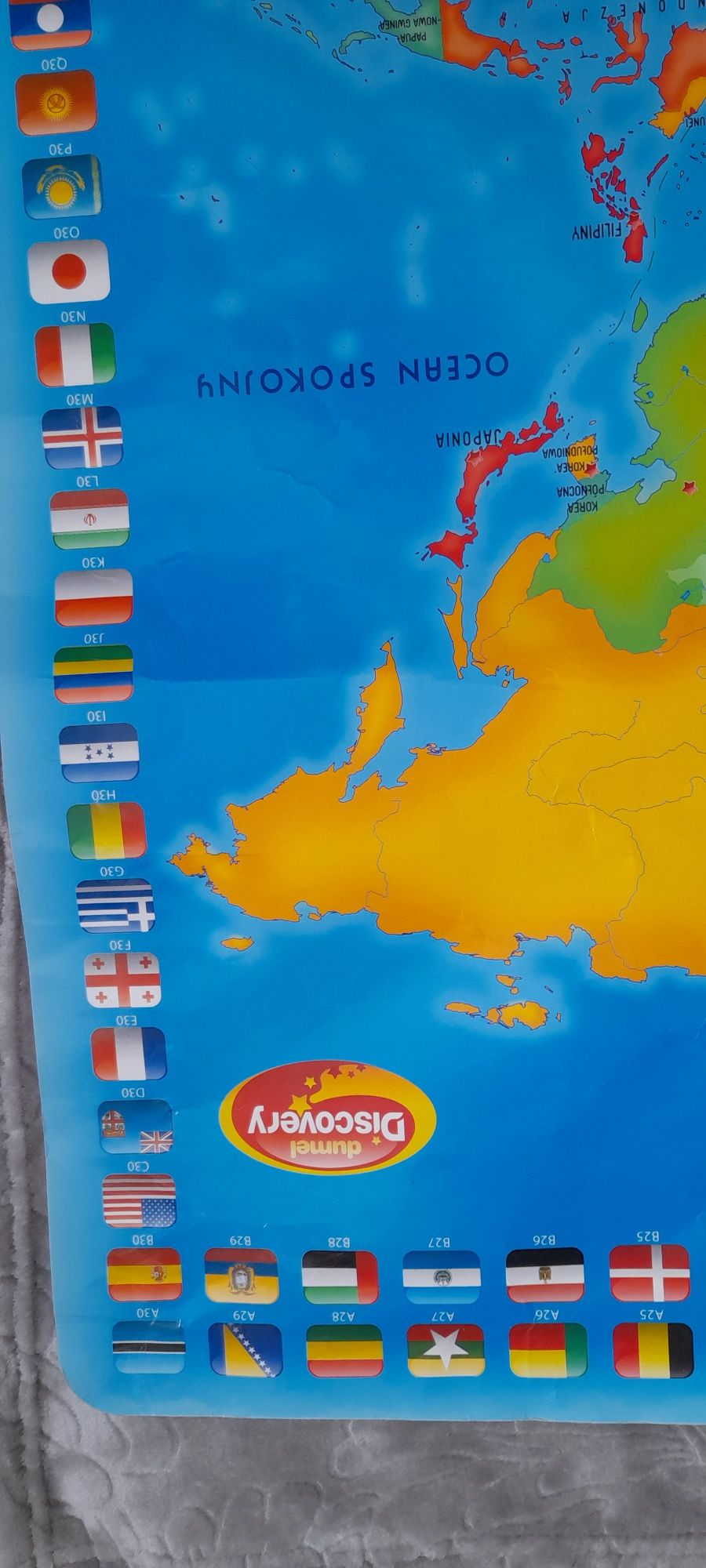 Dumel Discovery interaktywna mapa świata