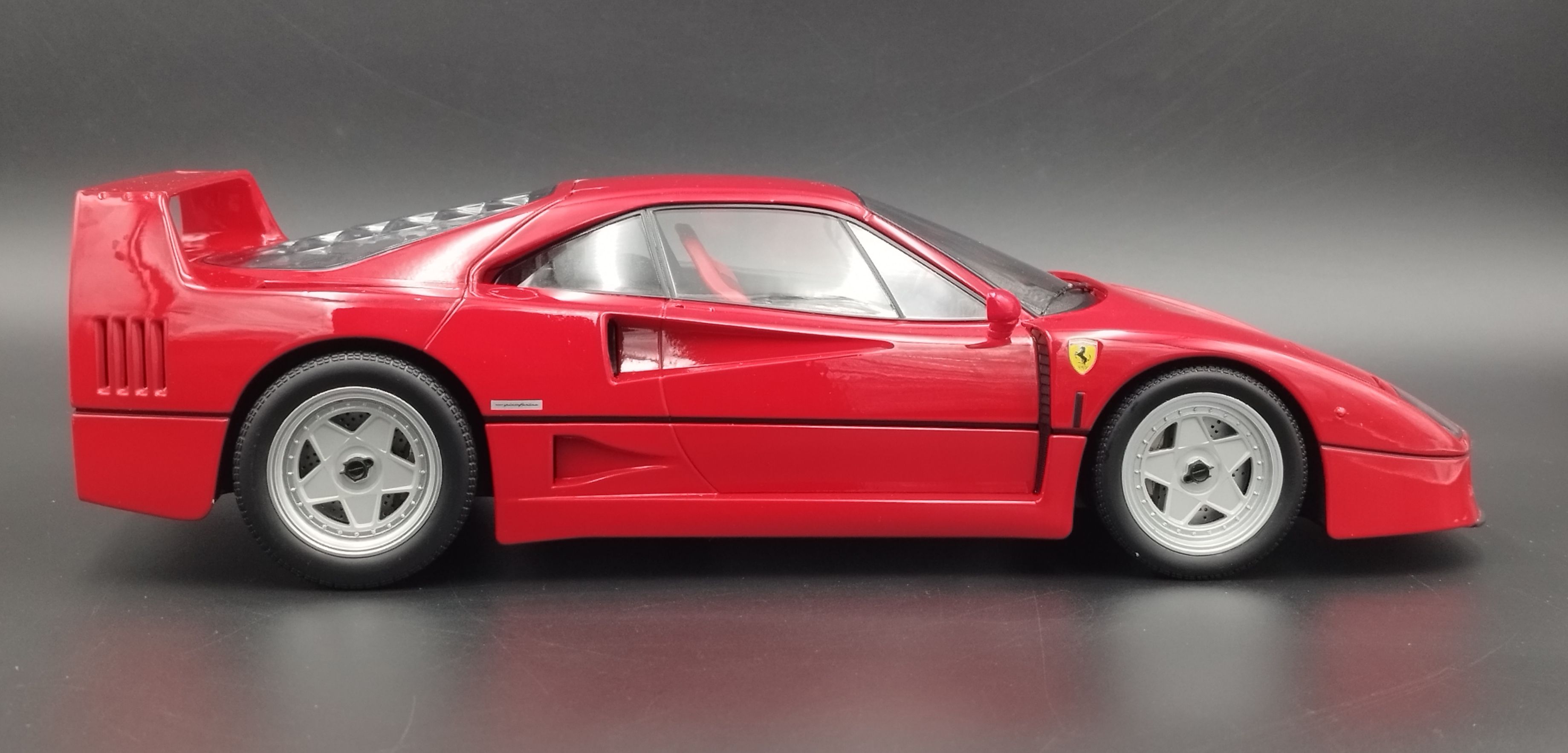 1:12 Norev 1987 Ferrari F40 Model Nowy