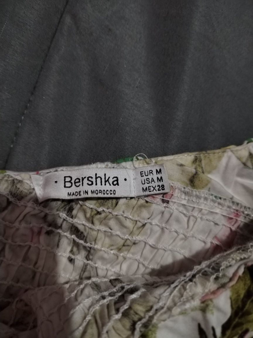 Top florido bershka