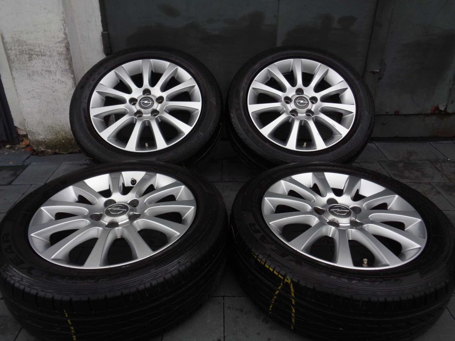 Oryginalne alufelgi OPEL 16 cali 5x110 Astra Vectra Meriva B + opony