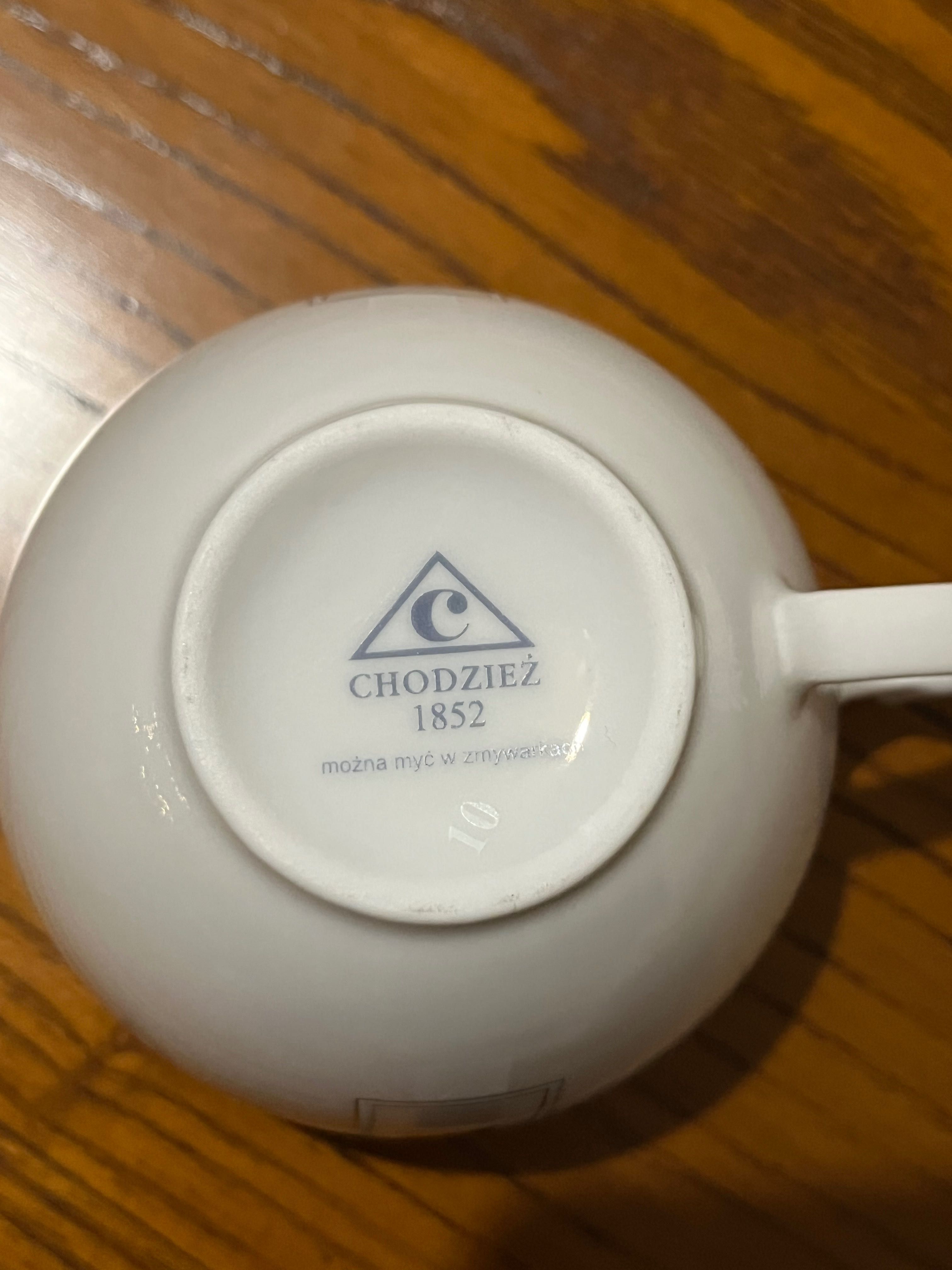 Serwis kawowy porcelana 27 elementów