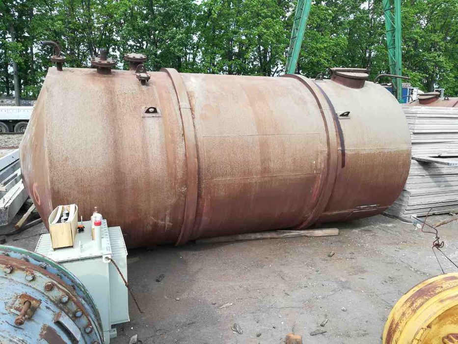 Емкости 5,10,25,50,75,100 куб м, бочки, цистерны, резервуары, ресивер