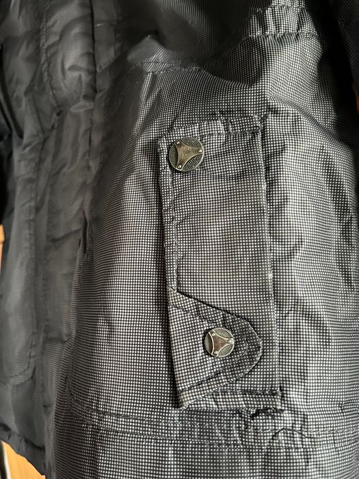 Kurtka bardzo ciepła zimowa wiatro i wodoodporna 122 cm.