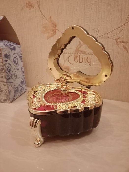 Музыкальная шкатулка.