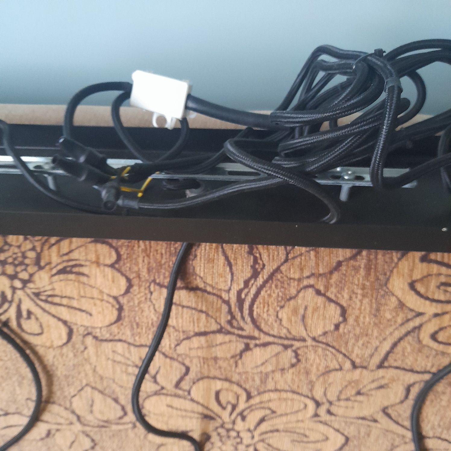 Lampy wiszące do salonu