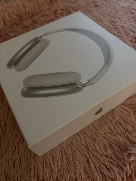 Airpods Max Сірого кольору
