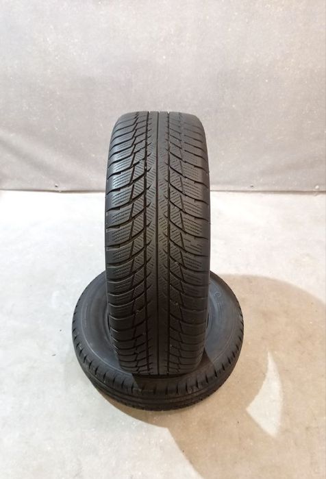 205.60.17 Bridgestone Blizzak LM001 2шт