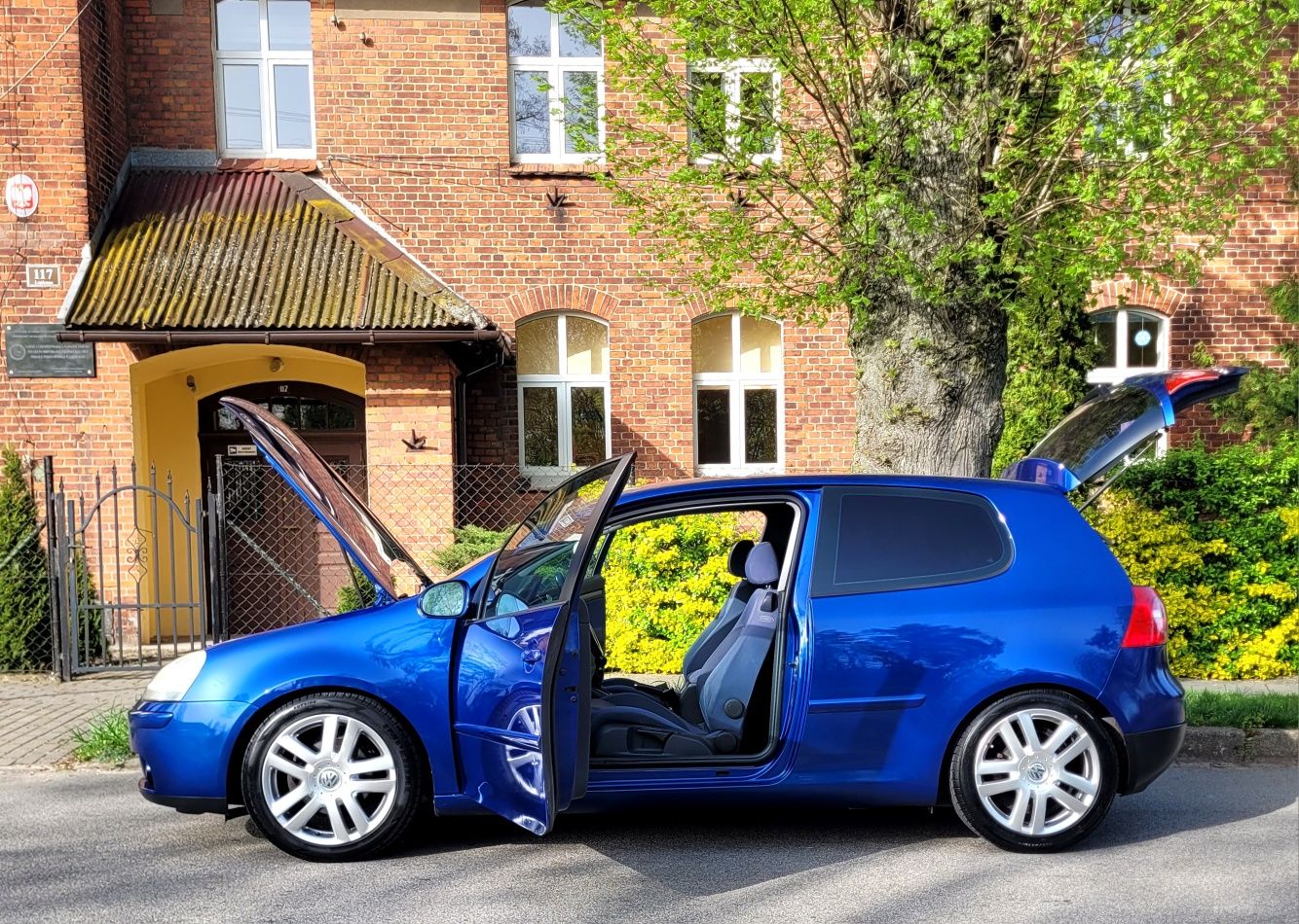 VW Golf V 1.6 MPi Klimatronic Gwintowane Zawieszenie Nowe Opony BDB