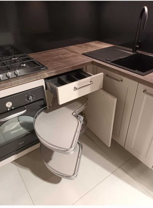 Meble kuchenne NOBILIA front Chalet - z ekspozycji